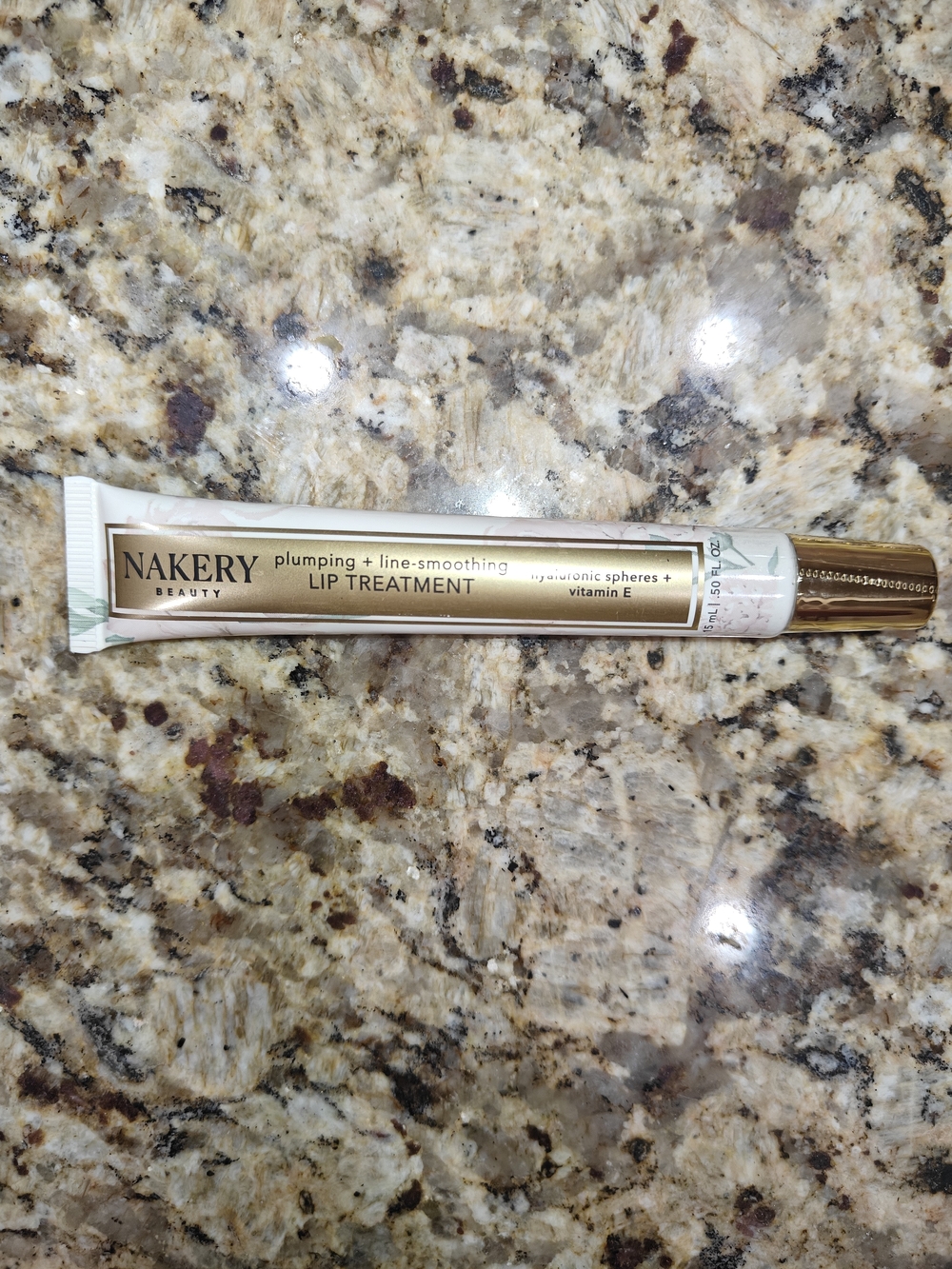Nakery Plumping Lip Treatment